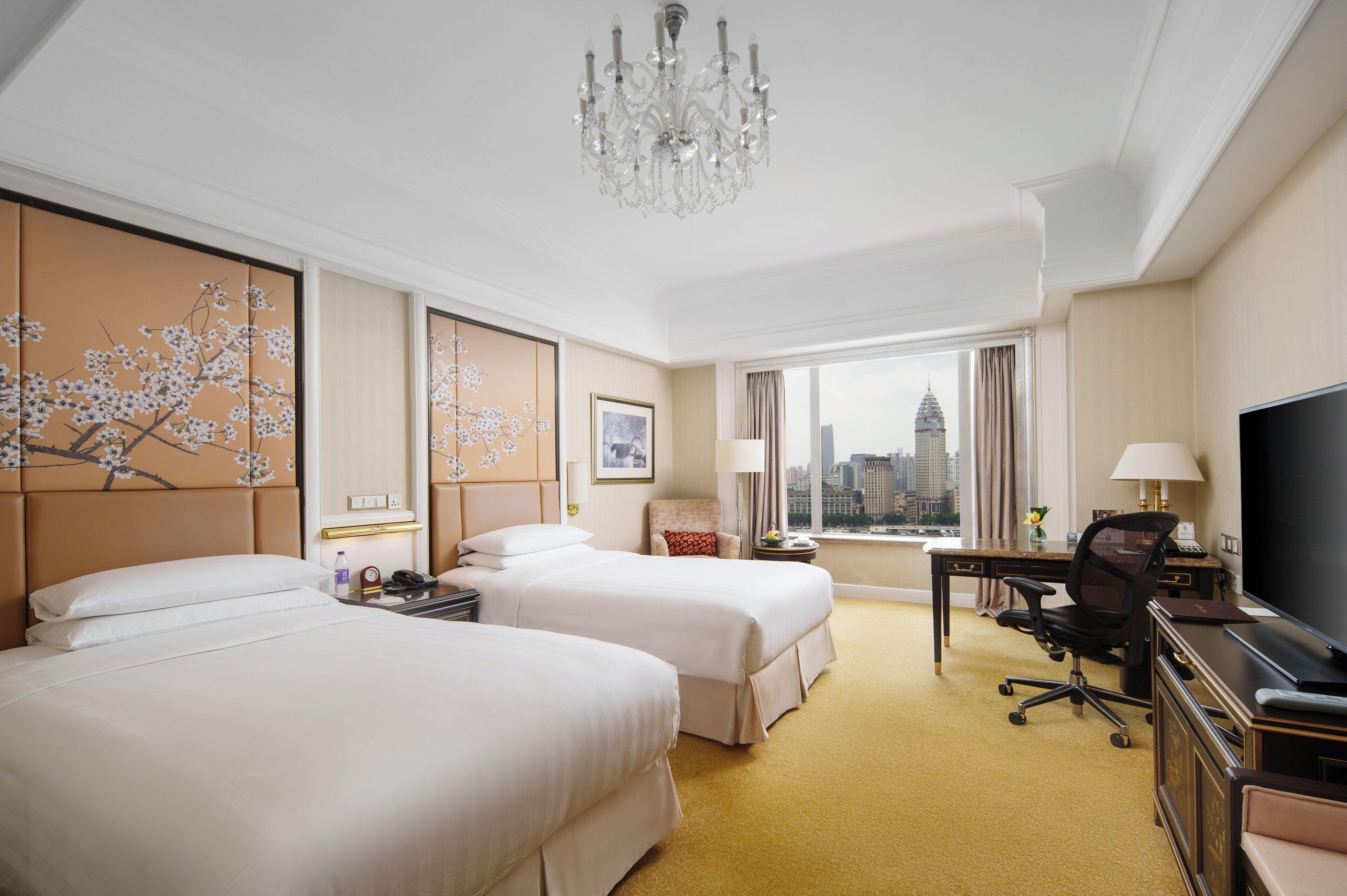 PUDONG SHANGRI-LA EAST 上海